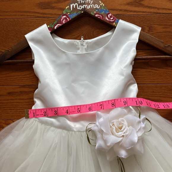 🌸Stunning Kids Dream flower girl/formal/first communion girls gown size 5/6. - Picture 15 of 16